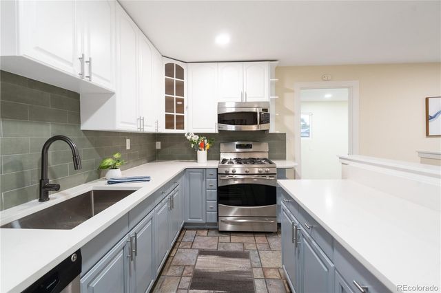 6035 Utica Street, Arvada, CO 80003
