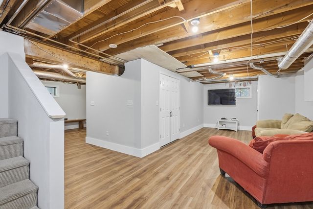 25 Revolutionary Rd, Acton, MA 01720