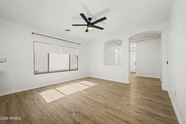 5207 W PARADISE Drive, Glendale, AZ 85304