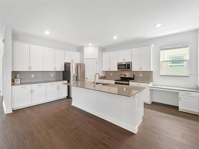 11872 LANGUAGE WY, Orlando, FL 32832