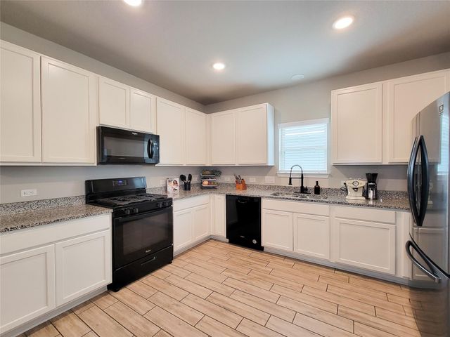 24802 Winema Woods Lane, Houston, TX 77336