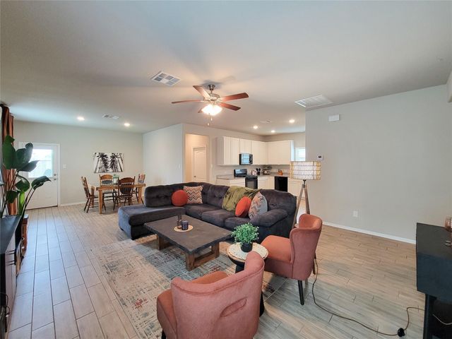 24802 Winema Woods Lane, Houston, TX 77336