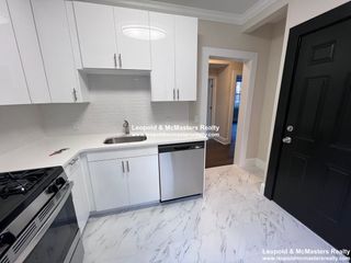 100 Longwood 1, Brookline, MA 02446