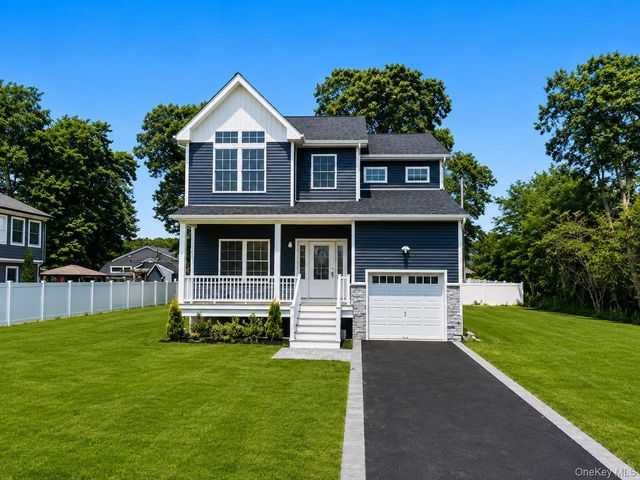 7 Edgewater Drive, Mastic Beach, NY 11951