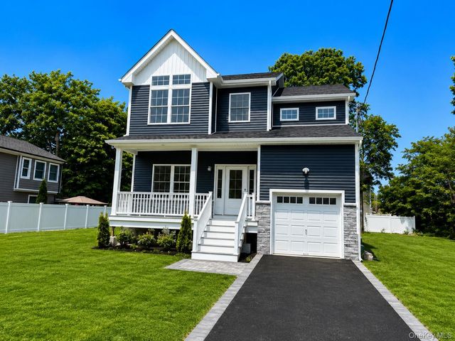 7 Edgewater Drive, Mastic Beach, NY 11951
