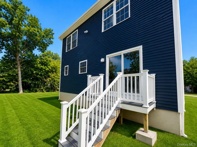 7 Edgewater Drive, Mastic Beach, NY 11951