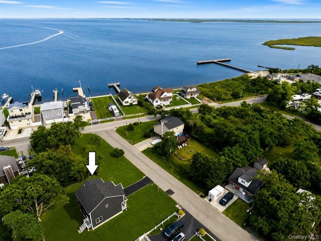 7 Edgewater Drive, Mastic Beach, NY 11951