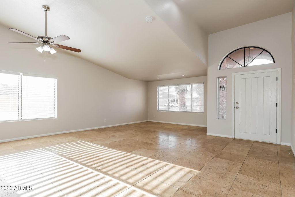 11421 W EMERALD Lane, Avondale, AZ 85392 — photo 4