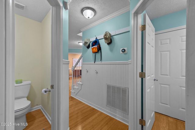 206 Lansing Court, Jacksonville, NC 28540