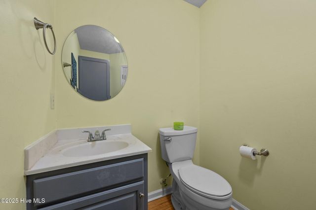 206 Lansing Court, Jacksonville, NC 28540