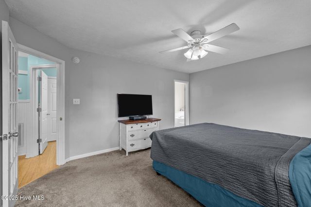 206 Lansing Court, Jacksonville, NC 28540