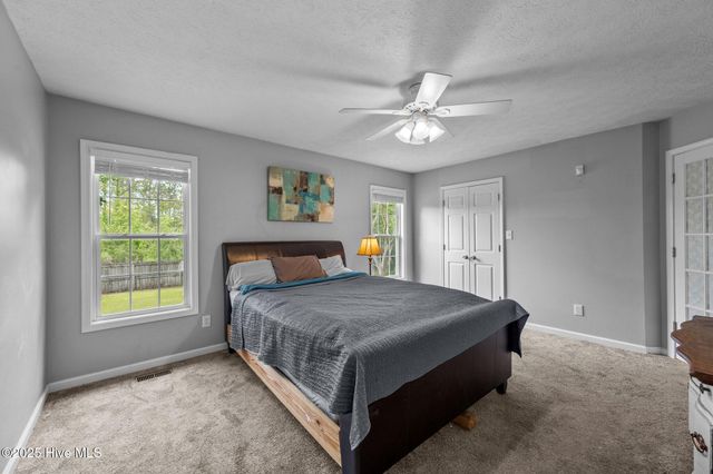 206 Lansing Court, Jacksonville, NC 28540