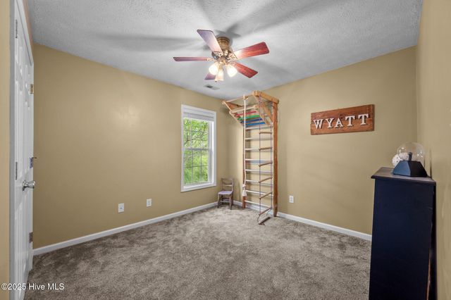 206 Lansing Court, Jacksonville, NC 28540