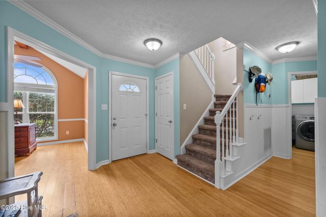 206 Lansing Court, Jacksonville, NC 28540