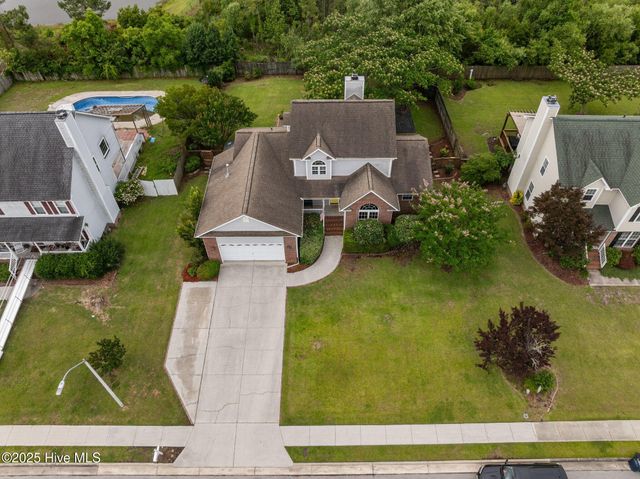 206 Lansing Court, Jacksonville, NC 28540