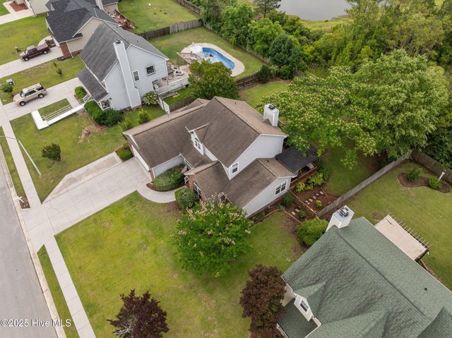206 Lansing Court, Jacksonville, NC 28540