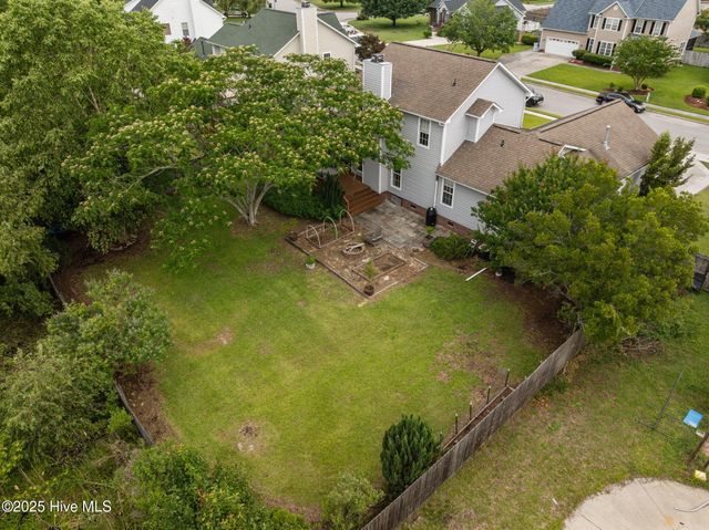 206 Lansing Court, Jacksonville, NC 28540