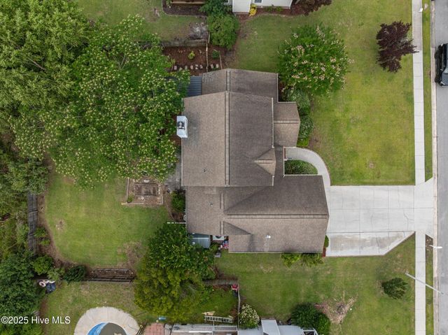 206 Lansing Court, Jacksonville, NC 28540