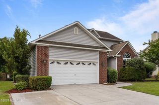 206 Lansing Court, Jacksonville, NC 28540