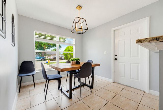 412 Broward Avenue, Greenacres, FL 33463