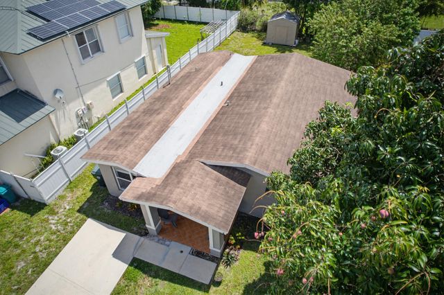412 Broward Avenue, Greenacres, FL 33463