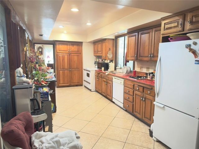 530 N Naomi, Burbank, CA 91505