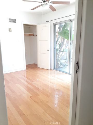 530 N Naomi, Burbank, CA 91505