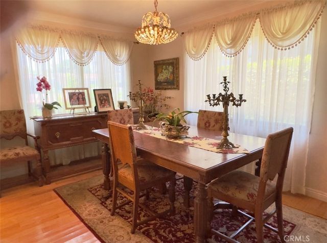 530 N Naomi, Burbank, CA 91505