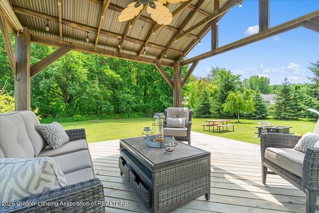 4659 Gables Wood Way, Webberville, MI 48892