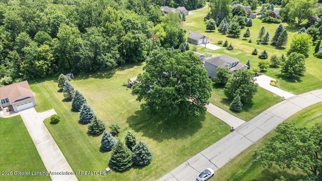 4659 Gables Wood Way, Webberville, MI 48892