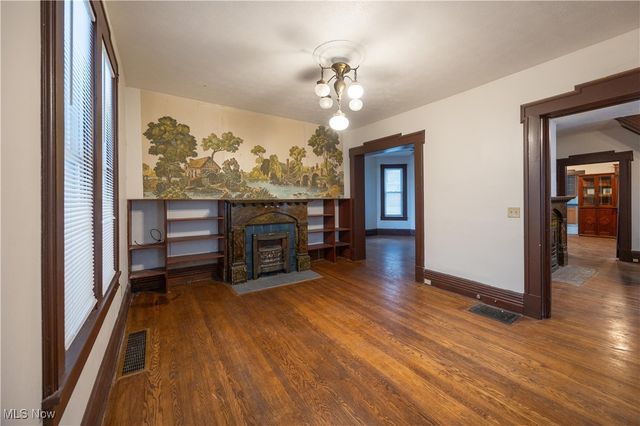 7311 Linwood Avenue, Cleveland, OH 44103