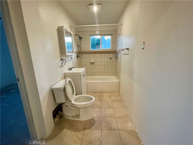 1182 N Bonnie Beach, Los Angeles, CA 90063