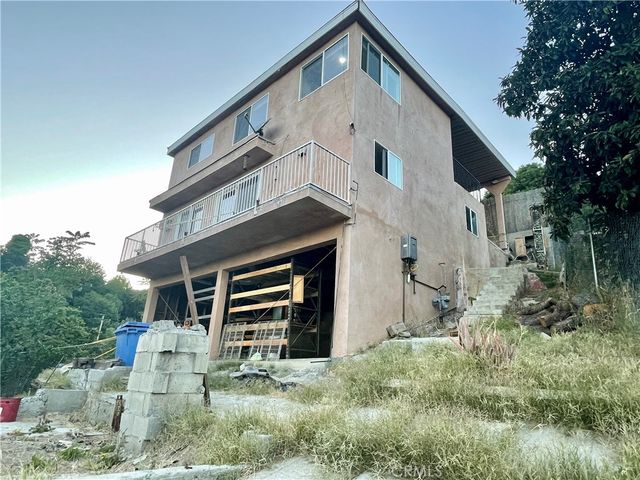 1182 N Bonnie Beach, Los Angeles, CA 90063