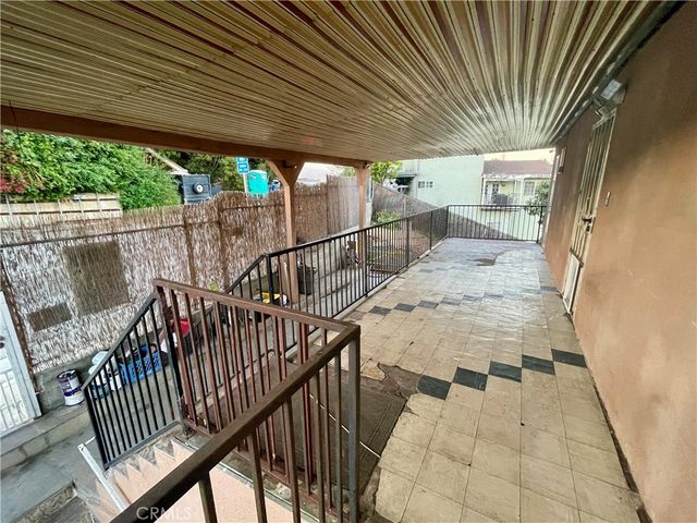 1182 N Bonnie Beach, Los Angeles, CA 90063