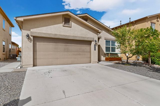 5929 Sandoval Drive NE, Rio Rancho, NM 87144
