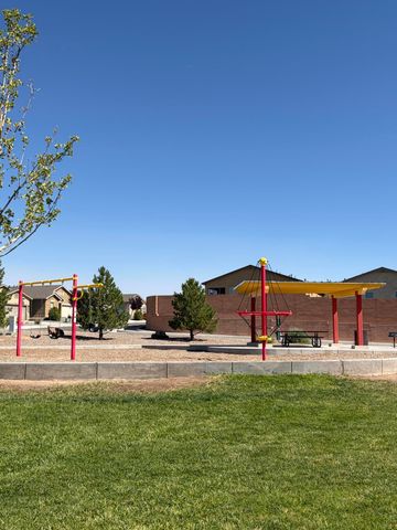 5929 Sandoval Drive NE, Rio Rancho, NM 87144