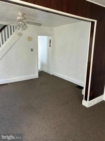 225-227 W BUCK ST, Paulsboro, NJ 08066