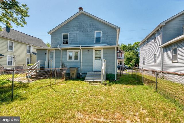 225-227 W BUCK ST, Paulsboro, NJ 08066