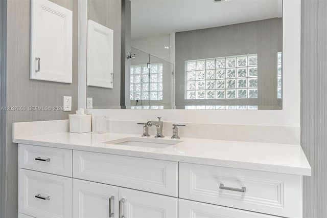 4501 Captains Way, Jupiter, FL 33477
