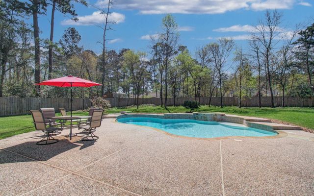 143 Briar Meadow, Huntsville, TX 77320