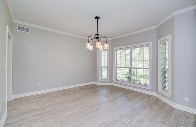 143 Briar Meadow, Huntsville, TX 77320