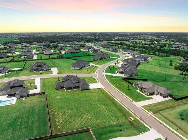 2387 NW 225th Street, Edmond, OK 73025