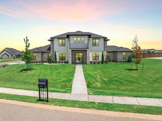2387 NW 225th Street, Edmond, OK 73025