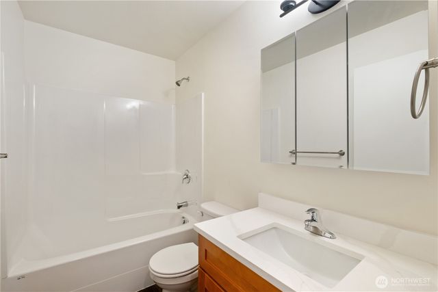 925 E 18th Avenue, Ellensburg, WA 98926