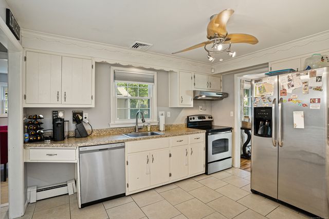 217 Macon Drive, Bridgeport, CT 06606