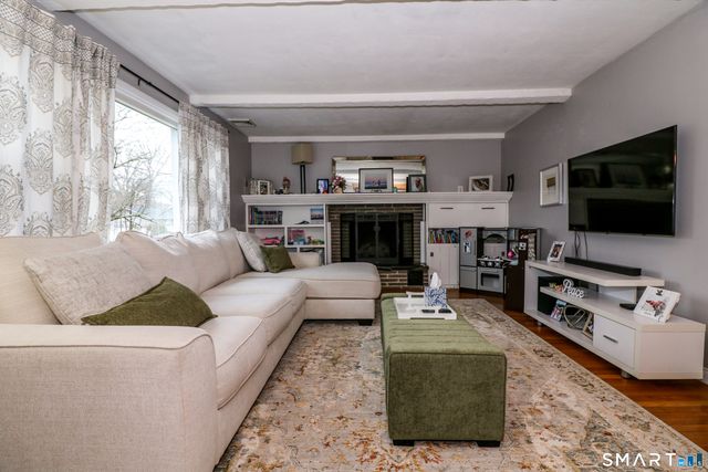 217 Macon Drive, Bridgeport, CT 06606