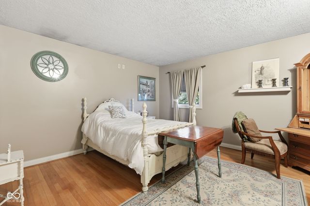 7515 W 96th Street, Zionsville, IN 46077