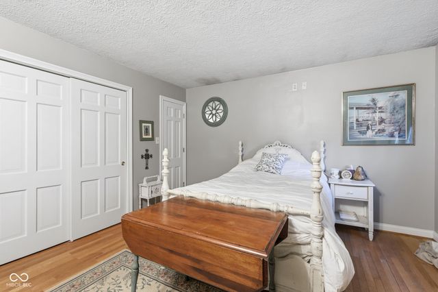 7515 W 96th Street, Zionsville, IN 46077