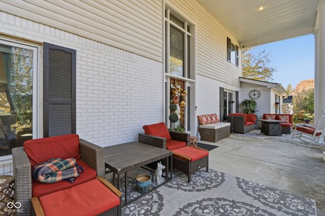 7515 W 96th Street, Zionsville, IN 46077