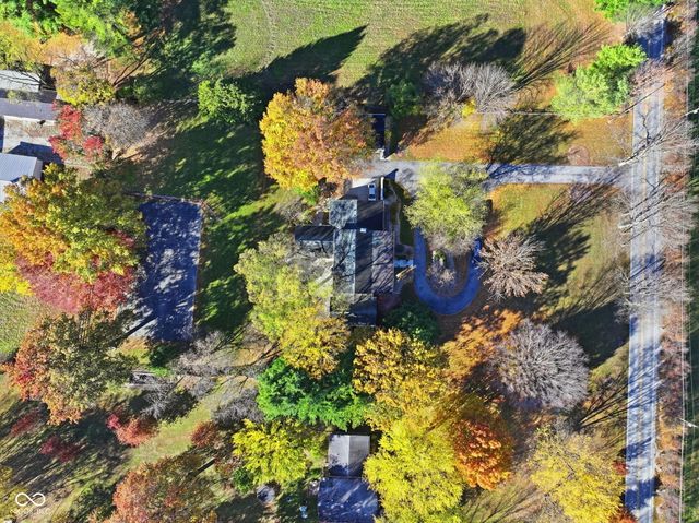 7515 W 96th Street, Zionsville, IN 46077